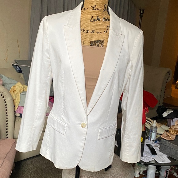 Banana Republic Classic Cream Blazer - Picture 5 of 6